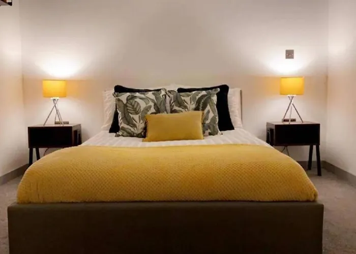 Central Doncaster Amazing Apartment Sleeps 4